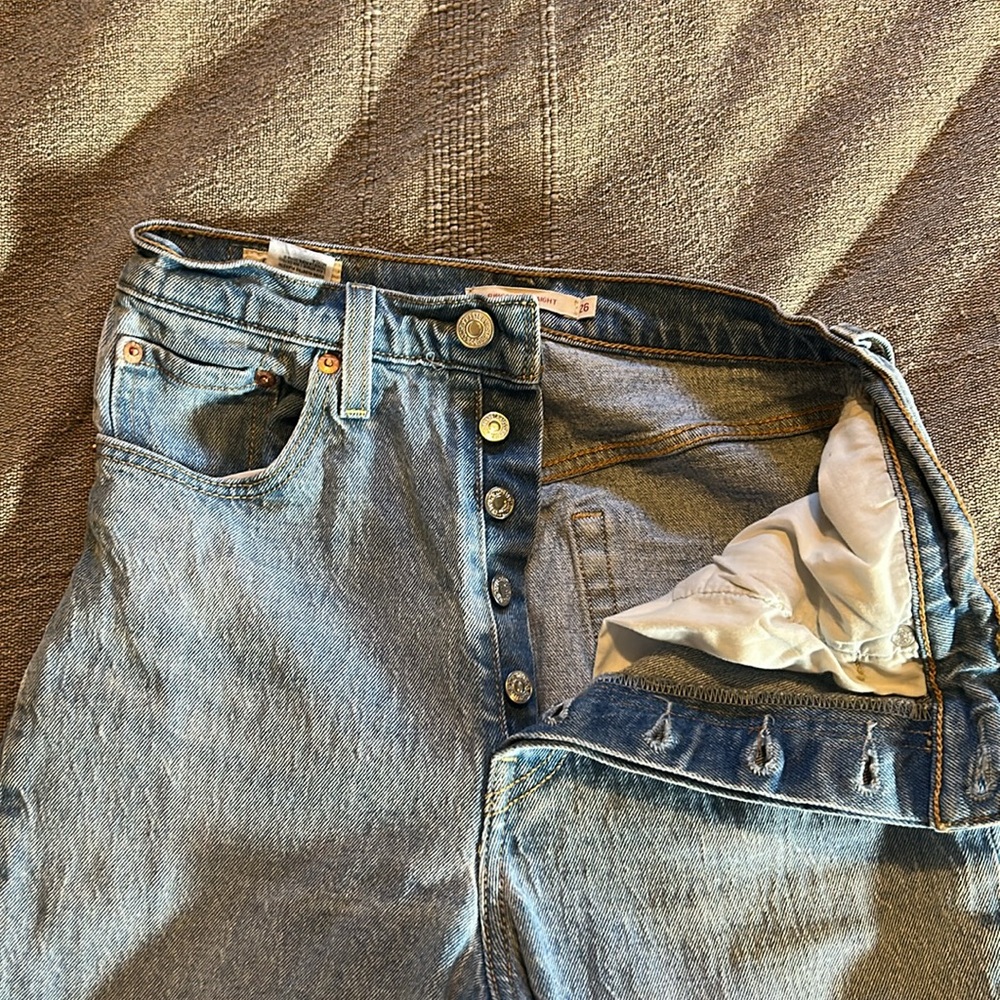 LEVIS | Ribcage Straight - Picture 8 of 8